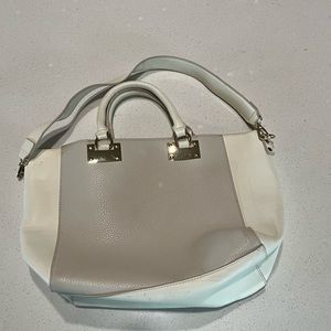 Vintage white leather purse